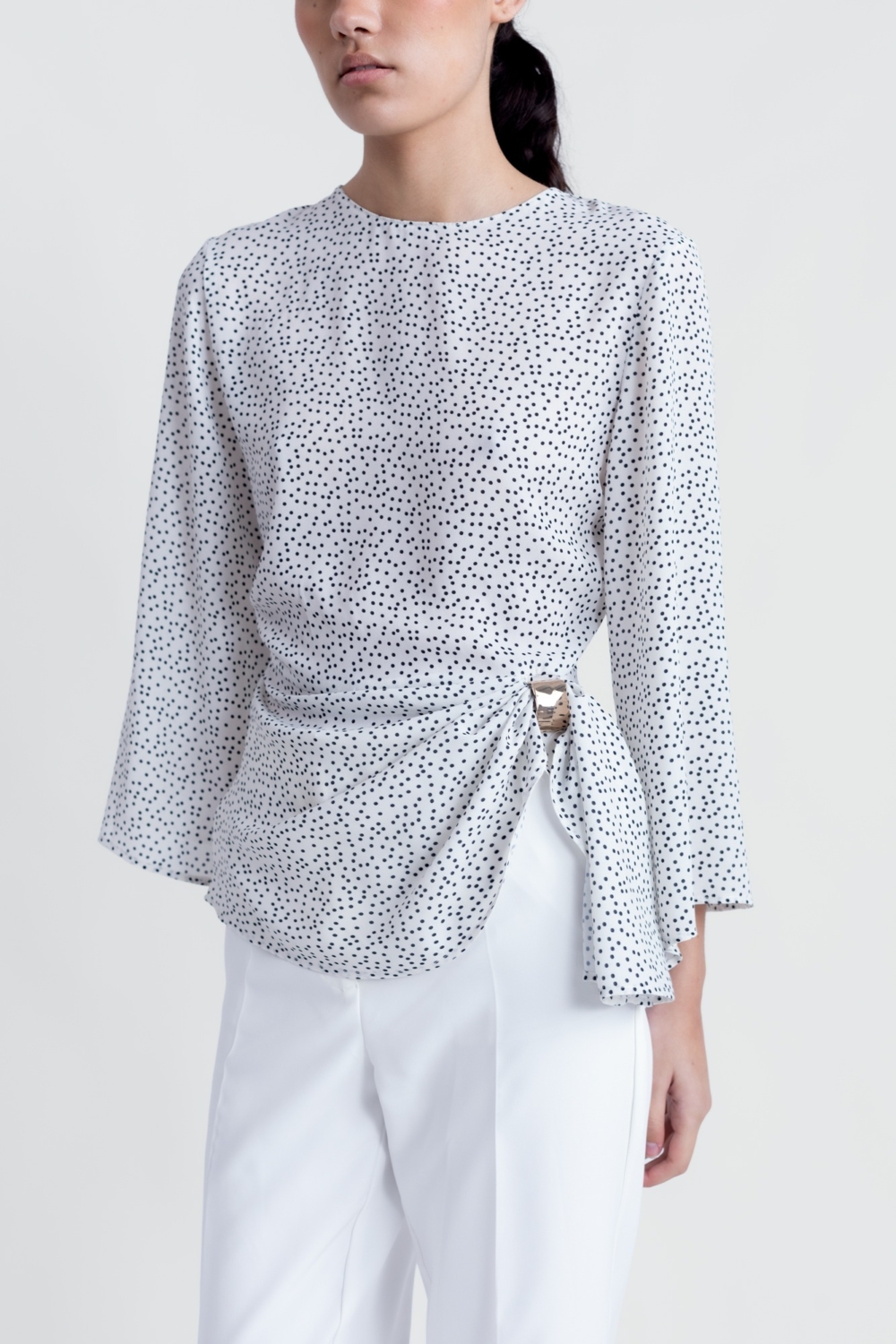 BLUSA APLIQUE DORADO - Imagen 3