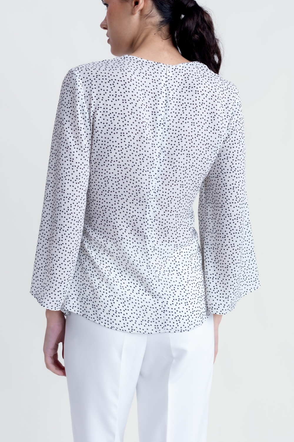 BLUSA APLIQUE DORADO - Imagen 4
