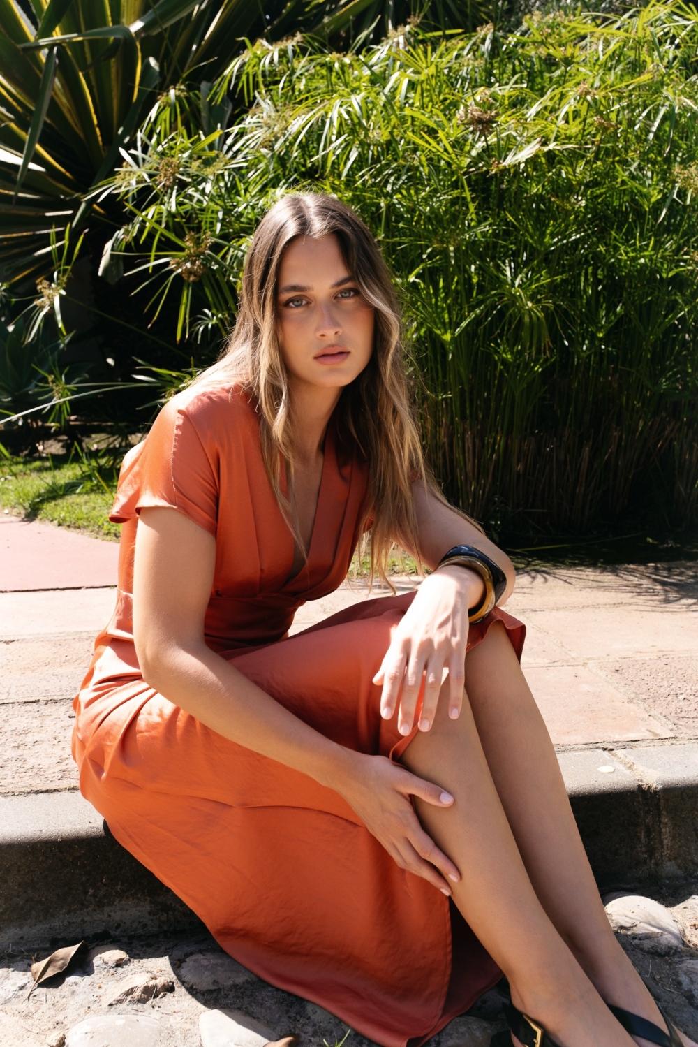 VESTIDO MIDI SATINADAO - Imagen 2